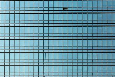 《三角洲行动》新干员疾风宣传片 红发美女身材超好